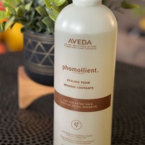 Gently Used Aveda Phomollient